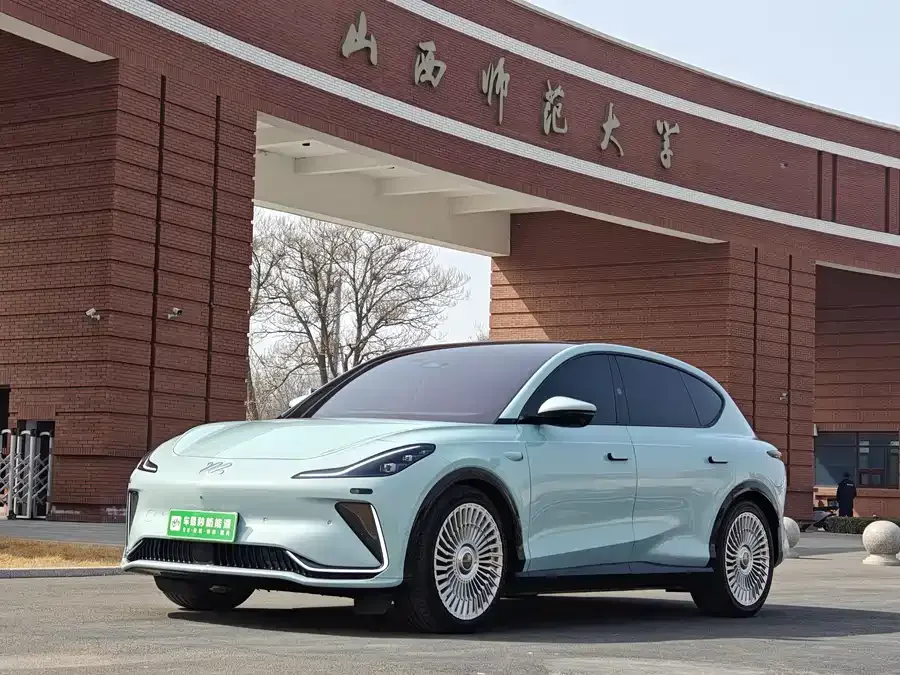 IM Motors IM LS7 Zhiji LS7 2023 90kWh Elite rear-wheel drive version 2023 — фото 1, купить с доставкой в Москву