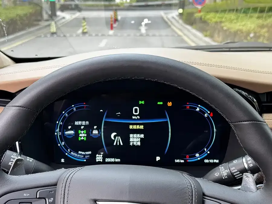 Cadillac XT6 2025 2.0T Six-seat Four-wheel Drive Platinum Executive Black Label Edition 2025 — миниатюра 4