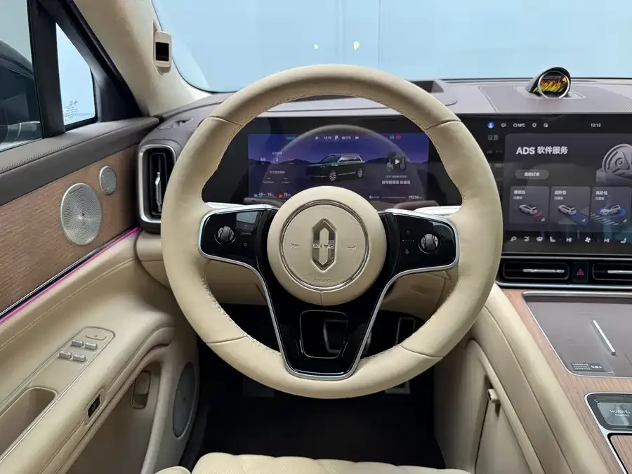 AITO M9 Wenjie M9 2025 Extended Range Ultra Edition 52kWh 6-Seat Version (192-line LiDAR) 2025 — миниатюра 4