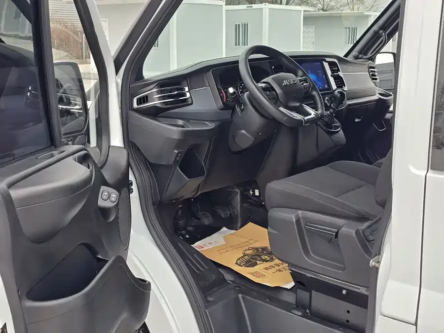 Jiangling Fushun Jiangling Fushun 2025 2.0T 6MT Diesel Medium Wheelbase High Roof Commercial Multi-purpose Passenger Vehicle (5/6 Seats) 2025 — миниатюра 2