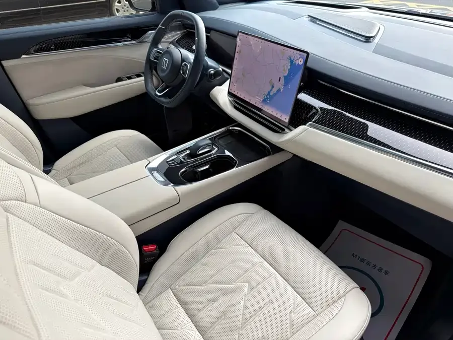 Zeekr 009 Zeekr 009 2024 seven-seat aisle version four-wheel drive 108kWh 2024 — миниатюра 5