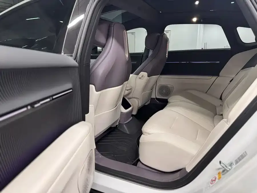Avatr 12 Avita 12 2025 Max Extended Range Edition 2024 — миниатюра 5
