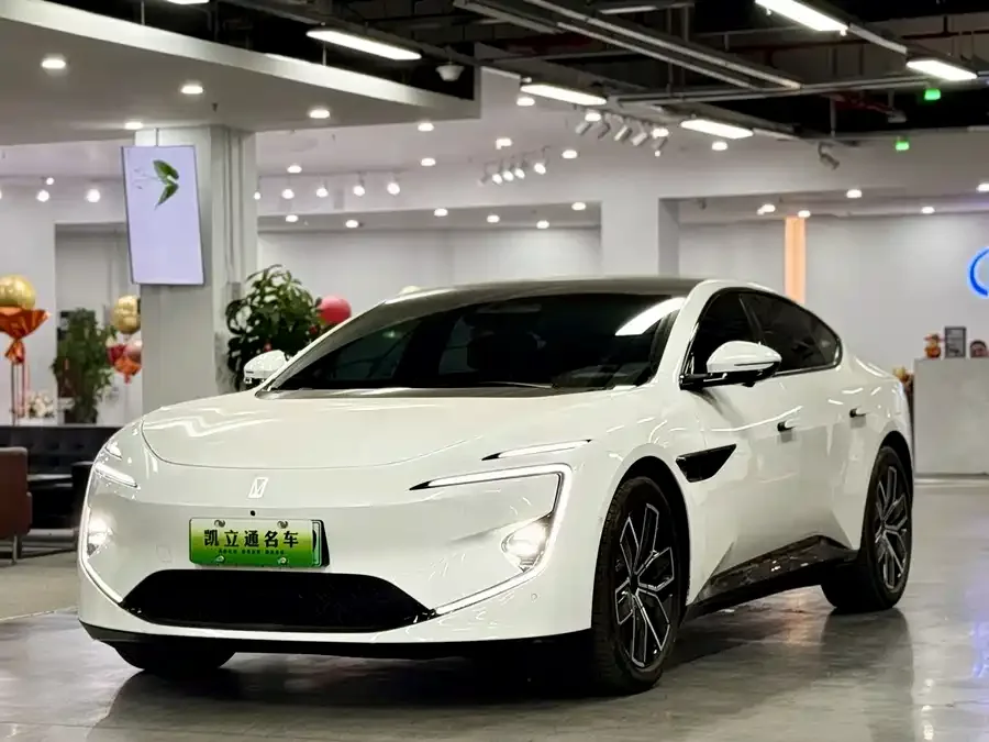 Avatr 12 Avita 12 2025 Max Extended Range Edition 2024 — фото 1, купить с доставкой в Москву
