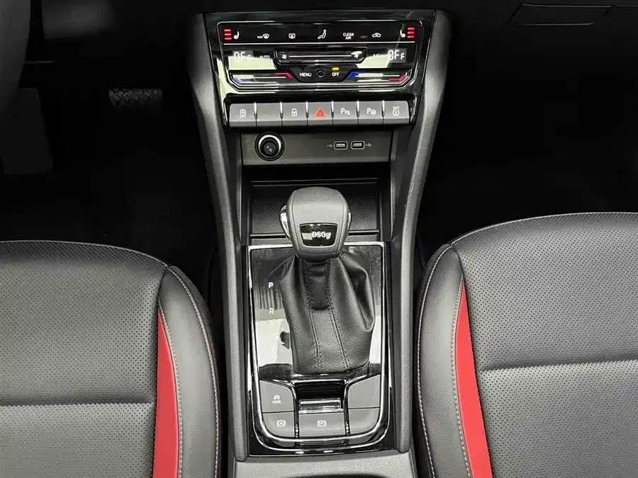 Skoda Karoq Karoq 2025 TSI280 Luxury Edition 2025 — миниатюра 2
