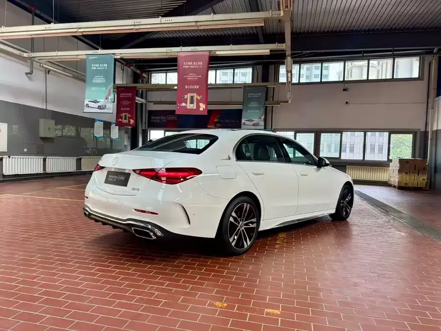 Mercedes-Benz C-class new energy Mercedes-Benz C-Class New Energy 2023 Model II C 350 eL 2024 — миниатюра 3