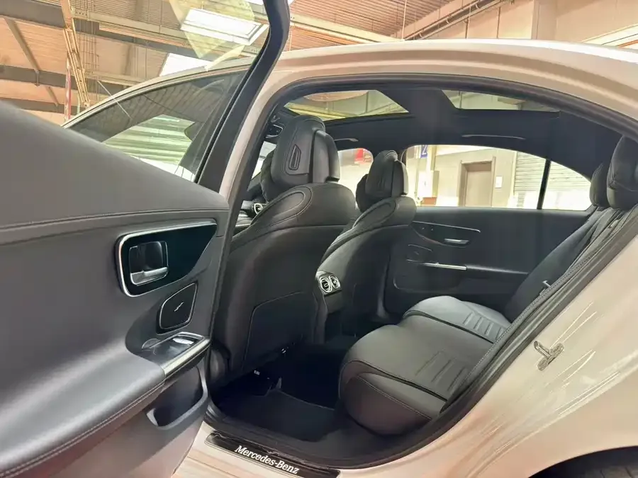 Mercedes-Benz C-class new energy Mercedes-Benz C-Class New Energy 2023 Model II C 350 eL 2024 — миниатюра 4