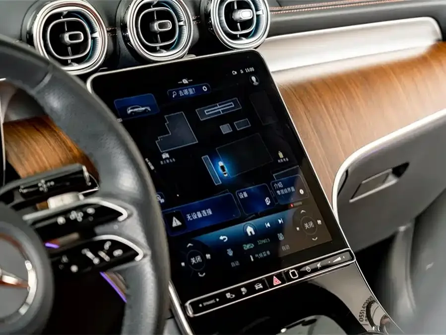 Mercedes-Benz GLC New Energy Mercedes-Benz GLC New Energy 2025 350 e L 4MATIC Collector's Edition 2025 — миниатюра 4