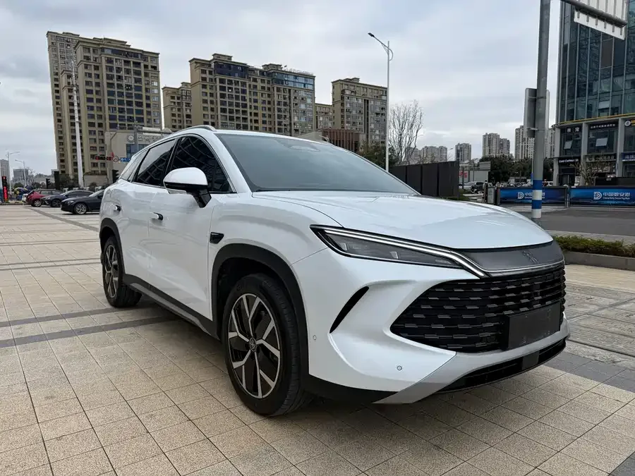 BYD Song L DM-i Song L DM-i 2025 Intelligent Driving Edition 160km Beyond Edition 2025 — миниатюра 3