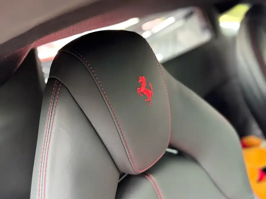 Ferrari F8 Ferrari F8 2019 Tributo 3.9T V8 2022 — миниатюра 3