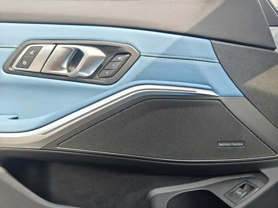 BMW M3 2023 M3 Sedan M xDrive Thunder Edition 2024 — миниатюра 4