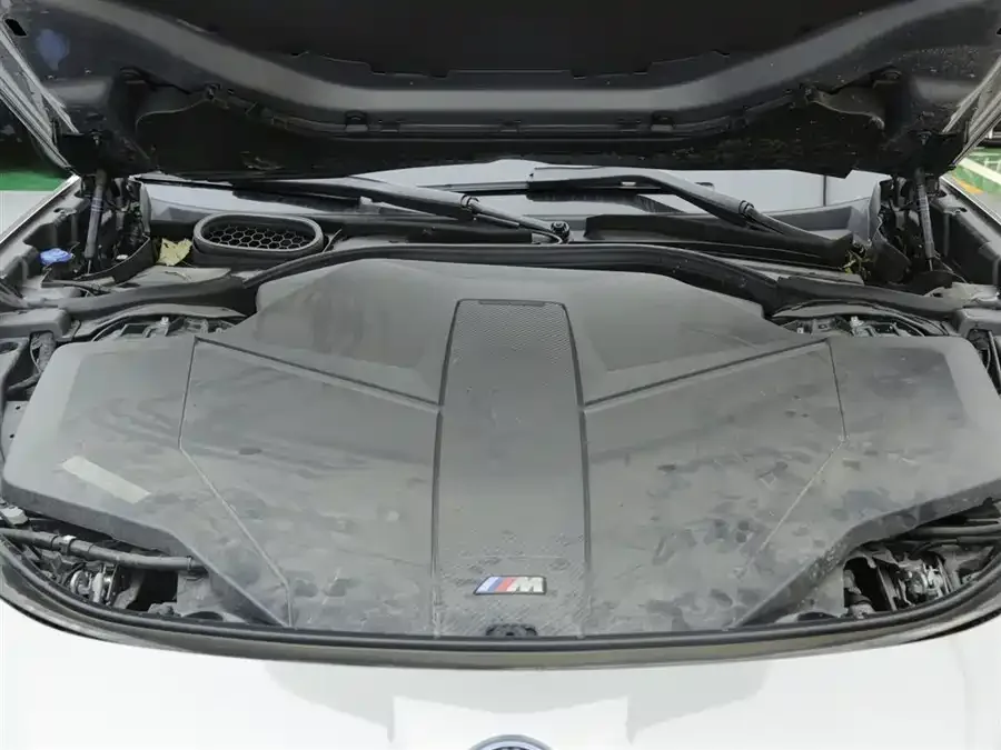 BMW i7 M70L 2023 M70L 2023 — миниатюра 5