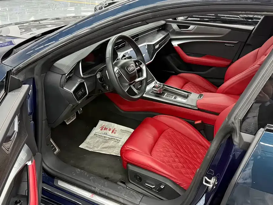 Audi A7L 2022 55 TFSI quattro S-line edition one 2022 — миниатюра 2