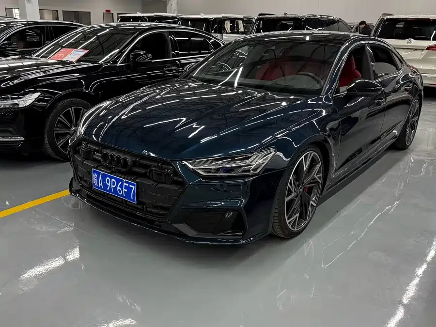 Audi A7L 2022