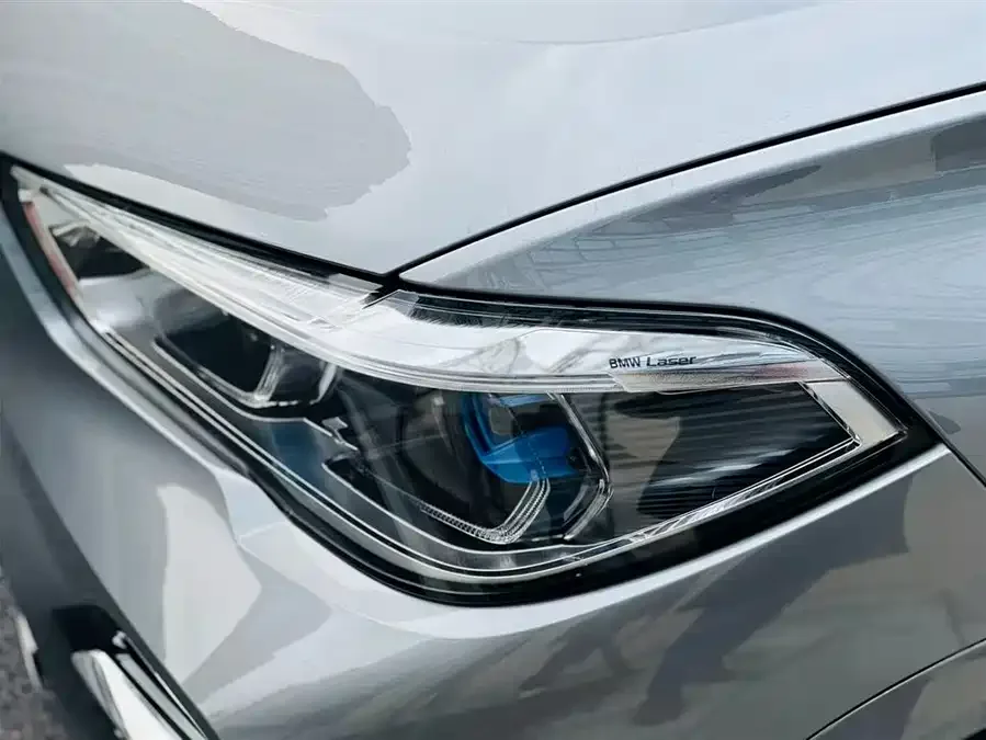 BMW X5 2022 xDrive 30Li Exclusive M Sport Package 2022 — миниатюра 3