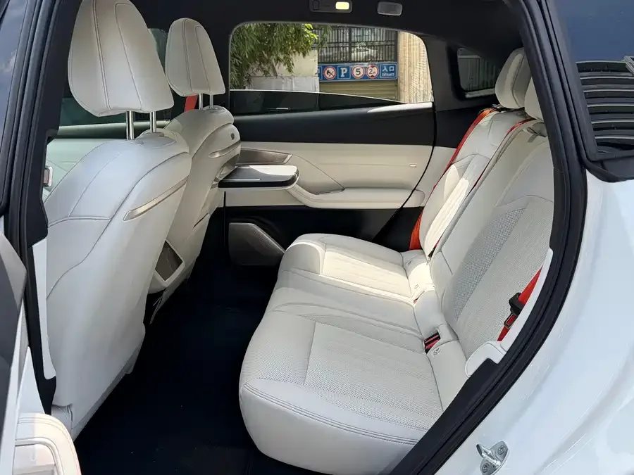 Lok Dao L60 Ledao L60 2025 60kWh rear-wheel drive version 2025 — миниатюра 3