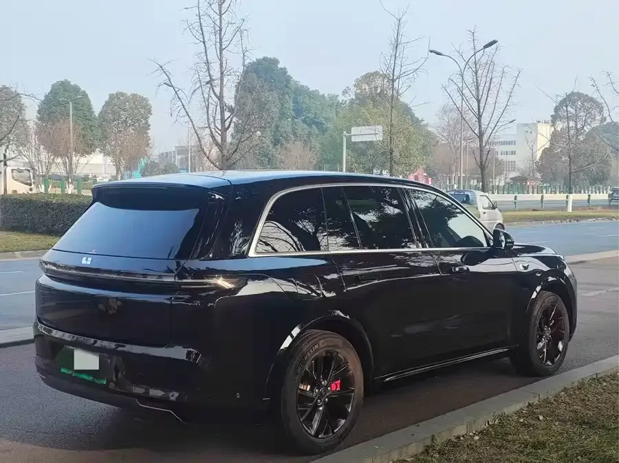Li Xiang L8 Ideal L8 2023 Pro 2023 — миниатюра 3