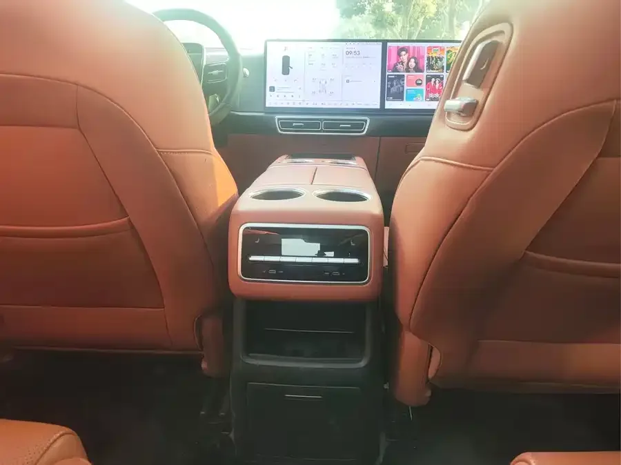 Li Xiang L8 Ideal L8 2023 Pro 2023 — миниатюра 5