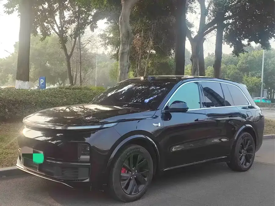 Li Xiang L8 2023