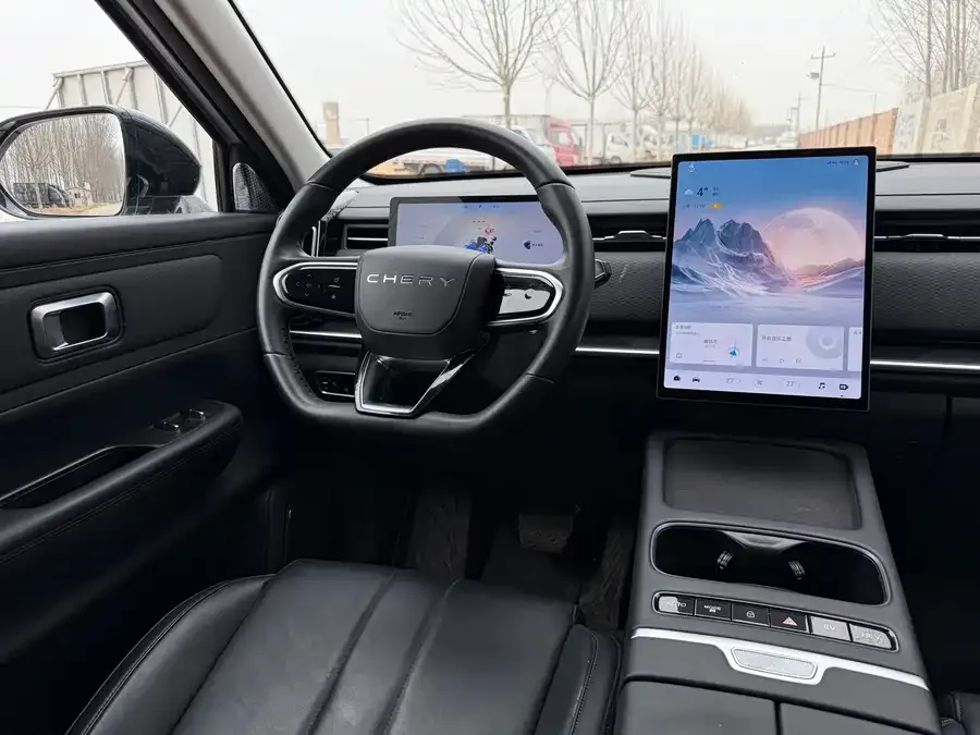 Chery exploration 06 C-DM Explore 06 C-DM 2024 Luxury Model 2024 — миниатюра 4