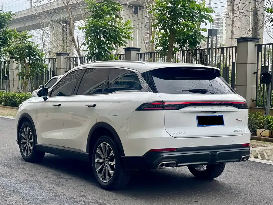 Chery Tiggo 8L Tiggo 8L 2024 2.0T 2WD Comfort Edition 5-seater 2025 — миниатюра 4