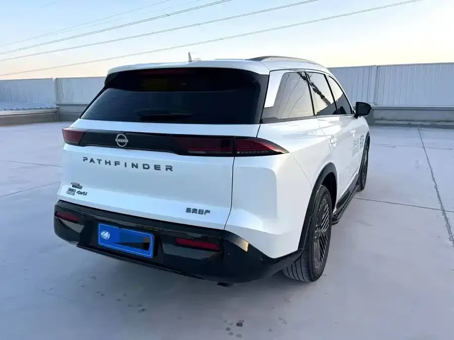 Nissan Pathfinder Tanlu 2024 380VC-TURBO 4WD Zhizun Edition 6 Seaters 2024 — миниатюра 2