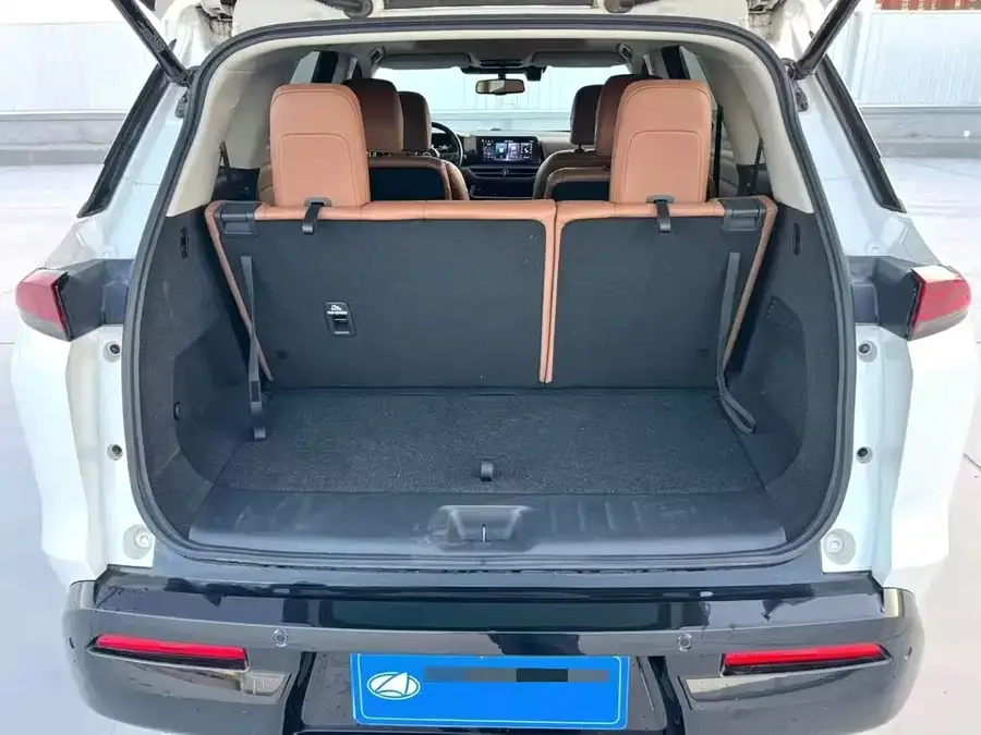 Nissan Pathfinder Tanlu 2024 380VC-TURBO 4WD Zhizun Edition 6 Seaters 2024 — миниатюра 3