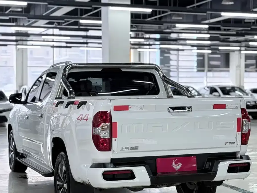 Maxus T70 2021 2.0T diesel automatic 4WD travel version long box high chassis 2023 — миниатюра 5