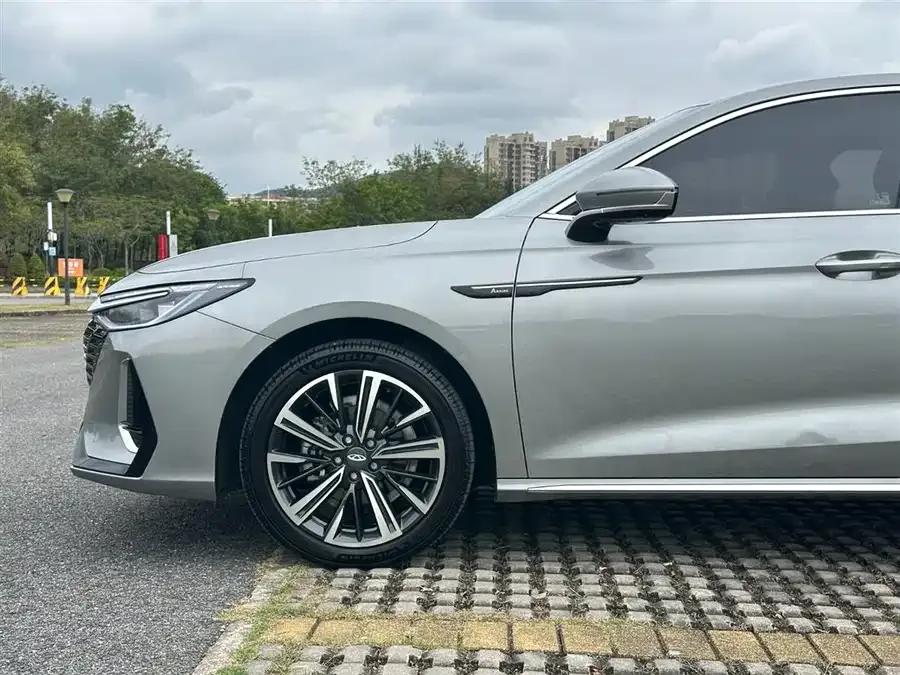 Chery Arrizo 8 Arrizo 8 2022 1.6T DCT 2023 — миниатюра 2