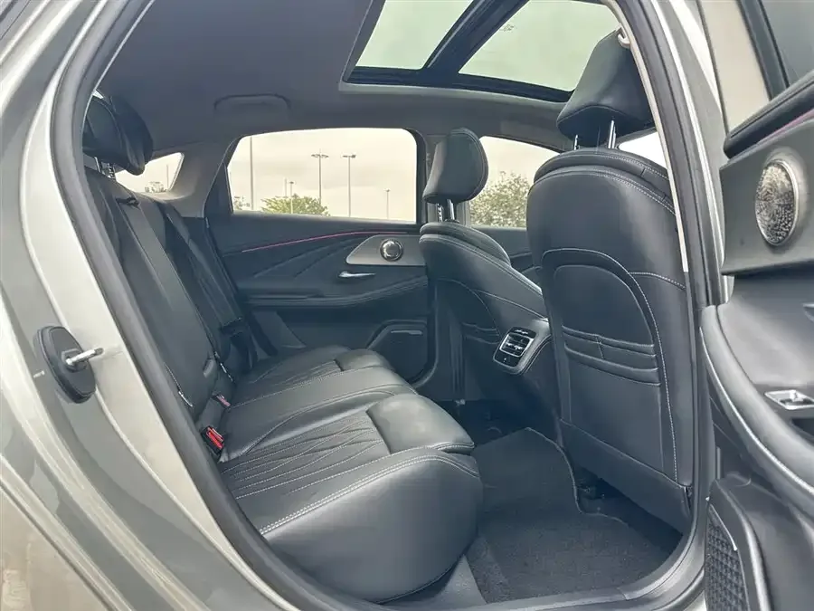 Chery Arrizo 8 Arrizo 8 2022 1.6T DCT 2023 — миниатюра 4