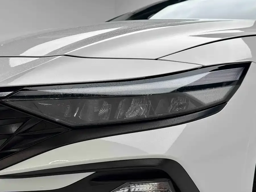 Hyundai Elantra Elantra 2023 1.5L CVT GLX Elite Edition 2025 — миниатюра 2