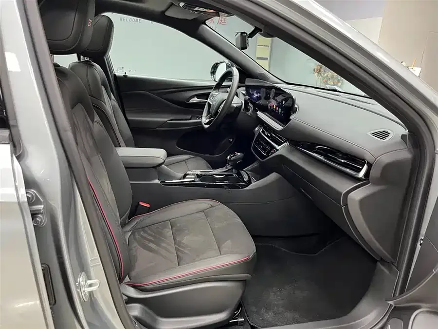 Buick Aangyang 2022 1.5T GS 1.5T GS Speed Edition 2024 — миниатюра 4