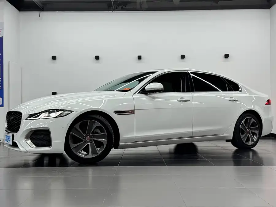 Jaguar XFL 2022
