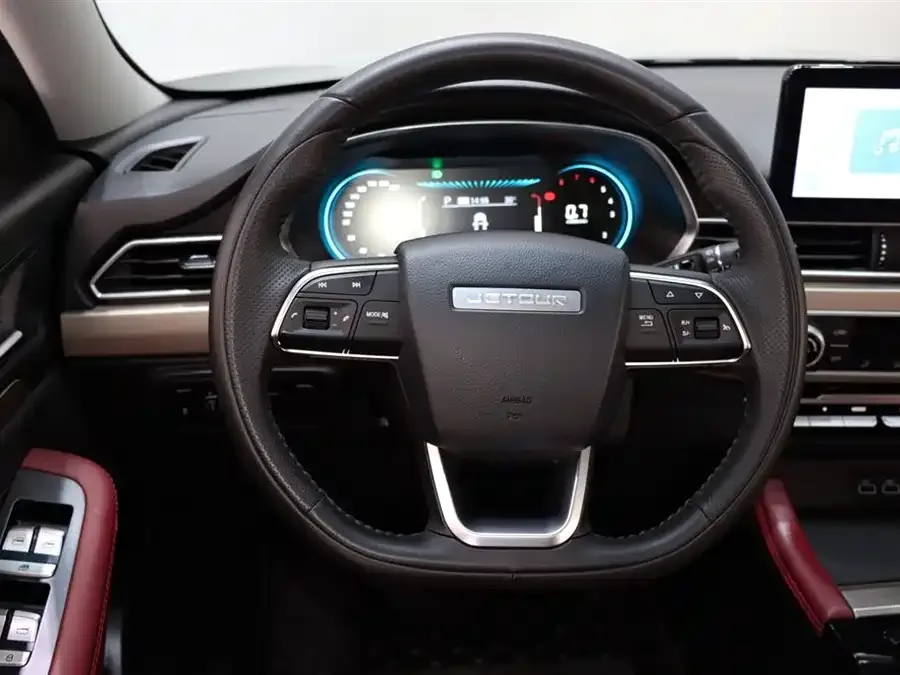 Jetour X70 Jetour X70 2024 1.5T DCT Enjoy Edition 5 Seaters 2025 — миниатюра 4