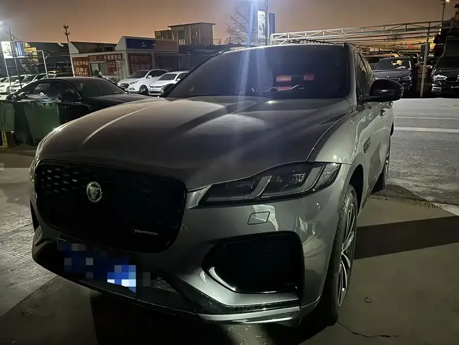 Jaguar F-Pace 2024
