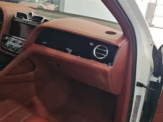 Bentley Bentayga Bentayga 2024 4.0T V8 long wheelbase version 2025 — миниатюра 5