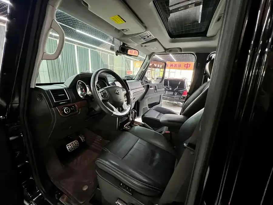 BAIC BJ80 Beijing Off-road BJ80 2018 2.3T Automatic Premium Edition National VI 2023 — миниатюра 3
