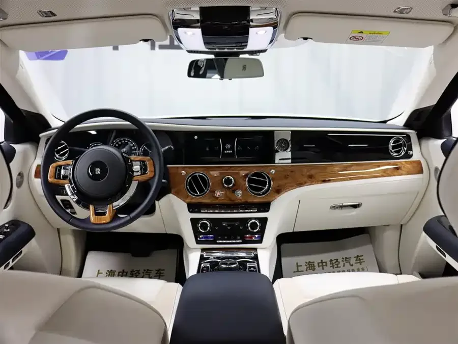 Rolls-Royce Ghost Ghost 2021 6.7T standard wheelbase version 2022 — миниатюра 4