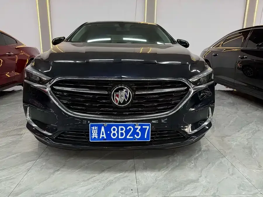 Buick LaCrosse LaCrosse 2022 652T Luxury 2022 — фото 1, купить с доставкой в Москву