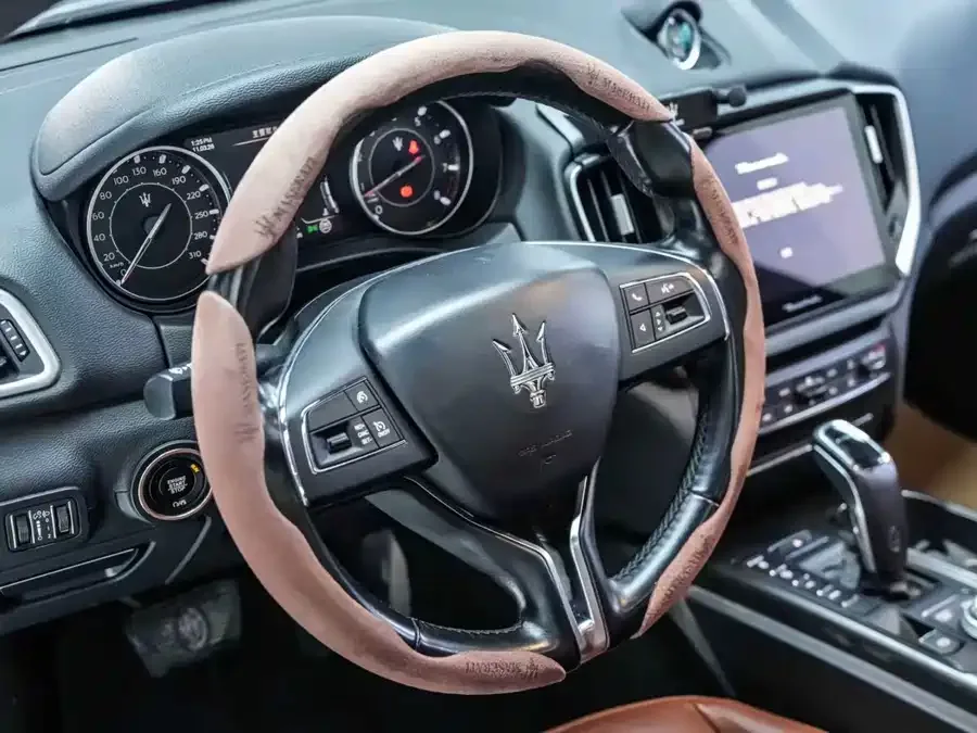 Maserati GHIBLI Ghibli 2022 2.0T GT Edge Edition 2022 — миниатюра 3