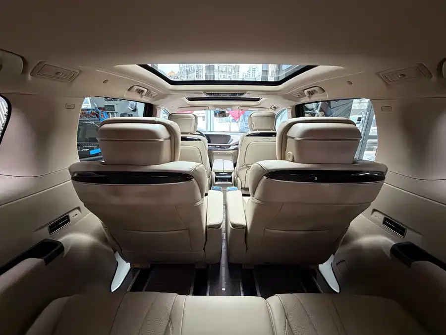 Buick Century Century 2023 2.0T Seven-seat Premium Edition 2024 — миниатюра 3