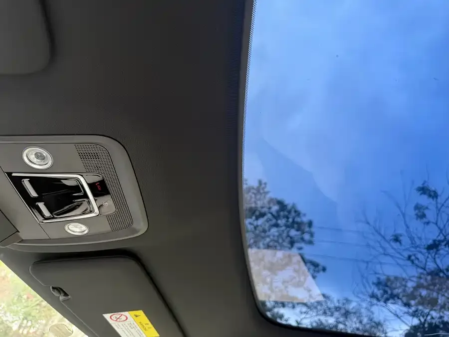 BYD Song L EV Song L EV 2024 662km Excellence Edition 2024 — миниатюра 4