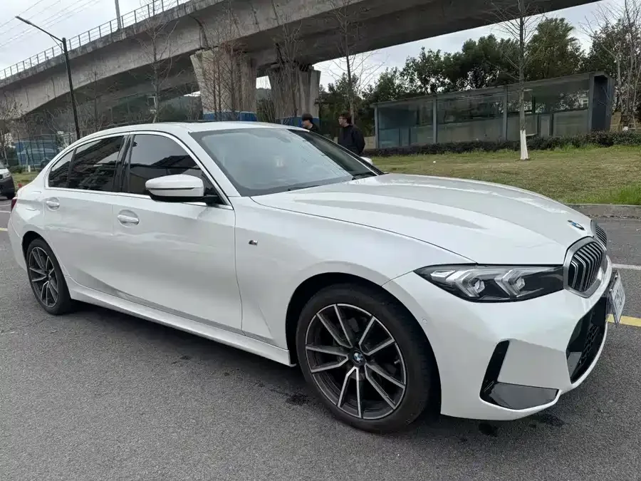BMW 3 series BMW 3 Series 2024 320Li M Sport Package 2024 — миниатюра 3