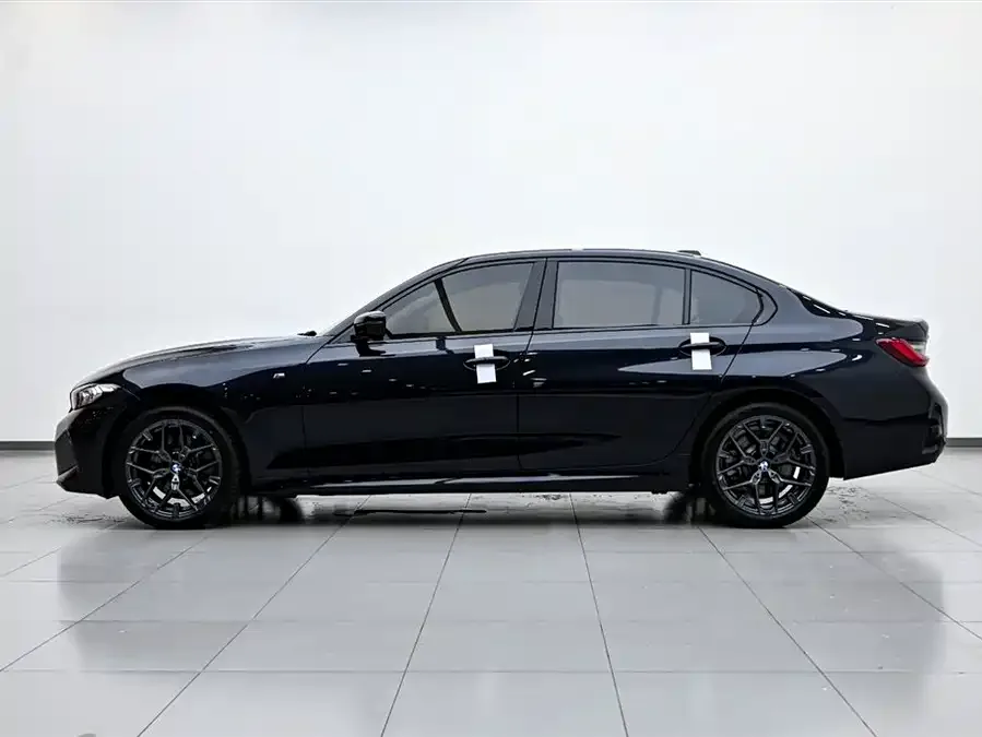 BMW 3 Series BMW 3 Series 2025 330Li M Sport Night Edition 2025 — миниатюра 2