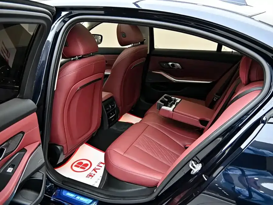 BMW 3 Series BMW 3 Series 2025 330Li M Sport Night Edition 2025 — миниатюра 4