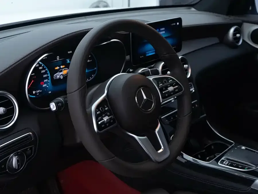 Mercedes-Benz GLC-Class Mercedes-Benz GLC 2022 facelift GLC 260 L 4MATIC Luxury 2022 — миниатюра 2