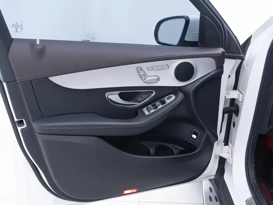 Mercedes-Benz GLC-Class Mercedes-Benz GLC 2022 facelift GLC 260 L 4MATIC Luxury 2022 — миниатюра 3