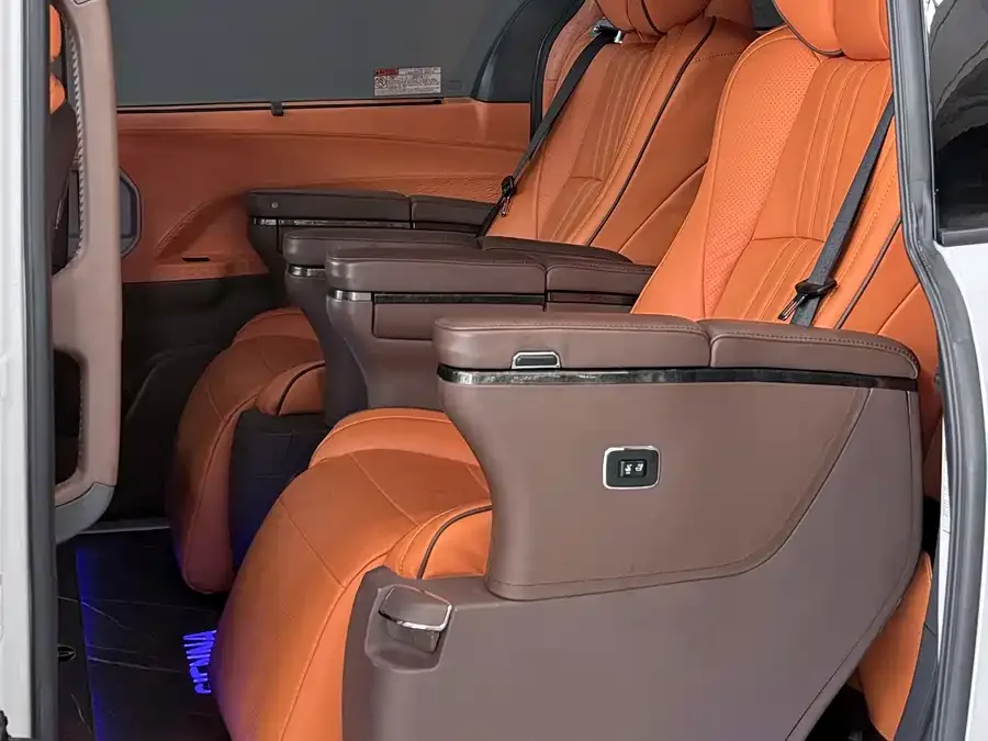 Toyota Sienna SIENNA 2021 2.5L Hybrid Comfort Edition 2023 — миниатюра 3
