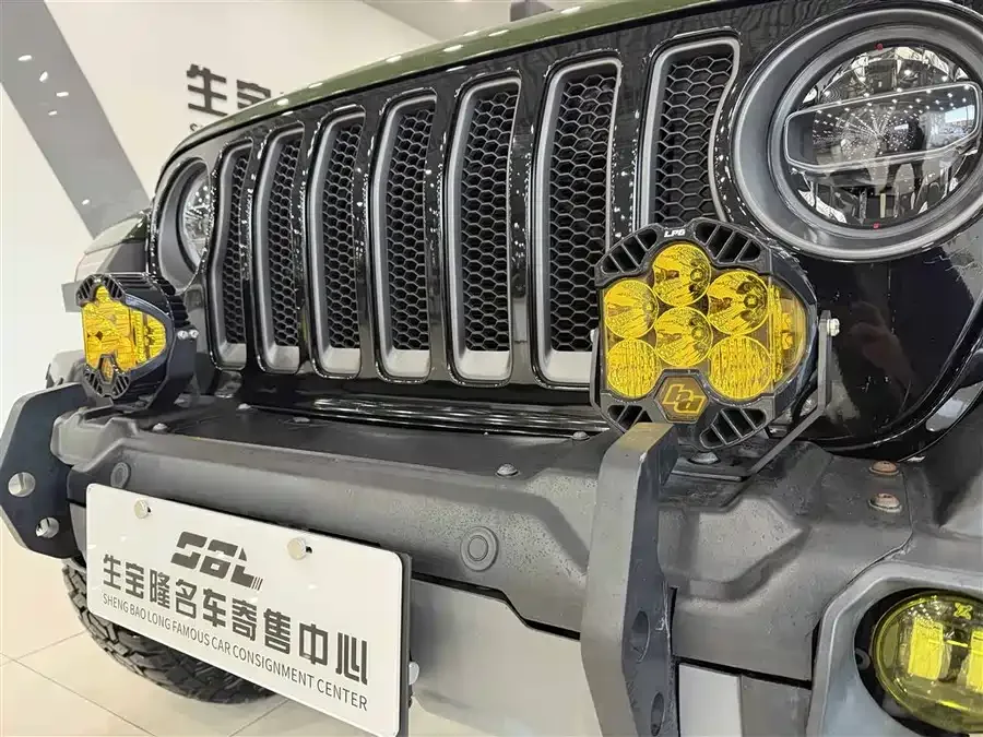 Jeep Gladiator Gladiator 2023 3.6L Overland 2023 — миниатюра 4