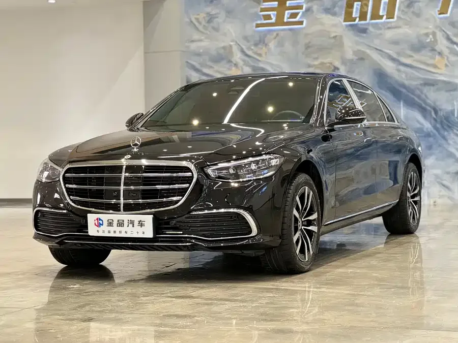 Mercedes-Benz S-Класс 2024
