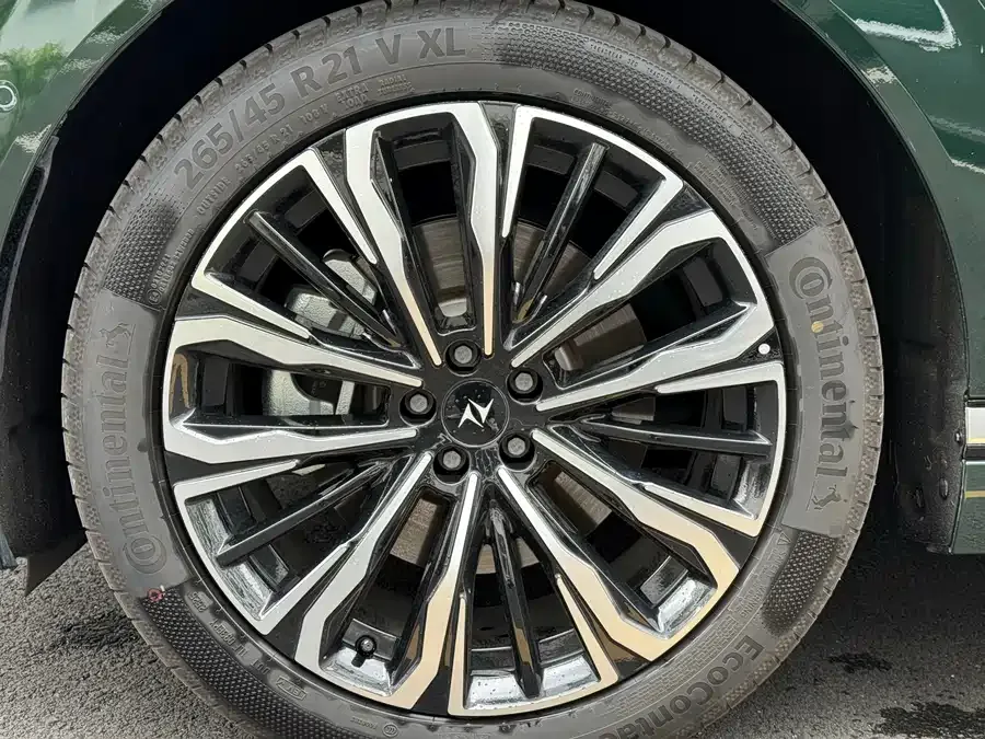 Dongfeng e008 e008 2026 Six-Seat Extended Range Family Edition 2025 — миниатюра 3
